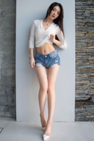 不时轻声地以俄语遮羞_在线手机观看