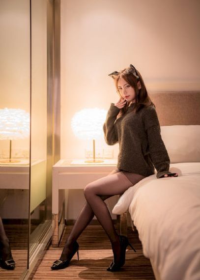 天降女子从2楼掉了下来樱花未增_720完整视频观看