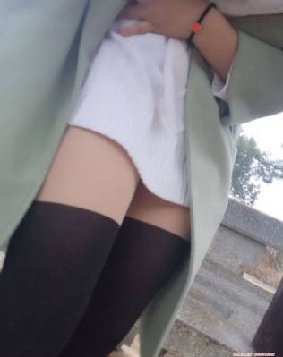 日本《浴室狂欢》_BD神马影院在线