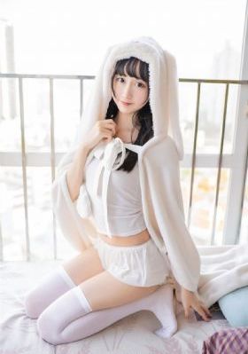 脱个精光s歌舞团看个够_BD英语BD在线观看