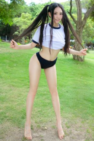 女子浴室啪啪hd三级_BD英语在线播放