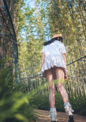 我年轻善良的大继坶_4K高清在线
